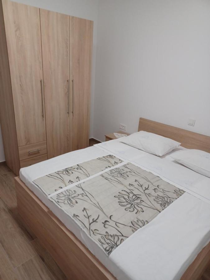 Apartments Beg Раб Екстер'єр фото