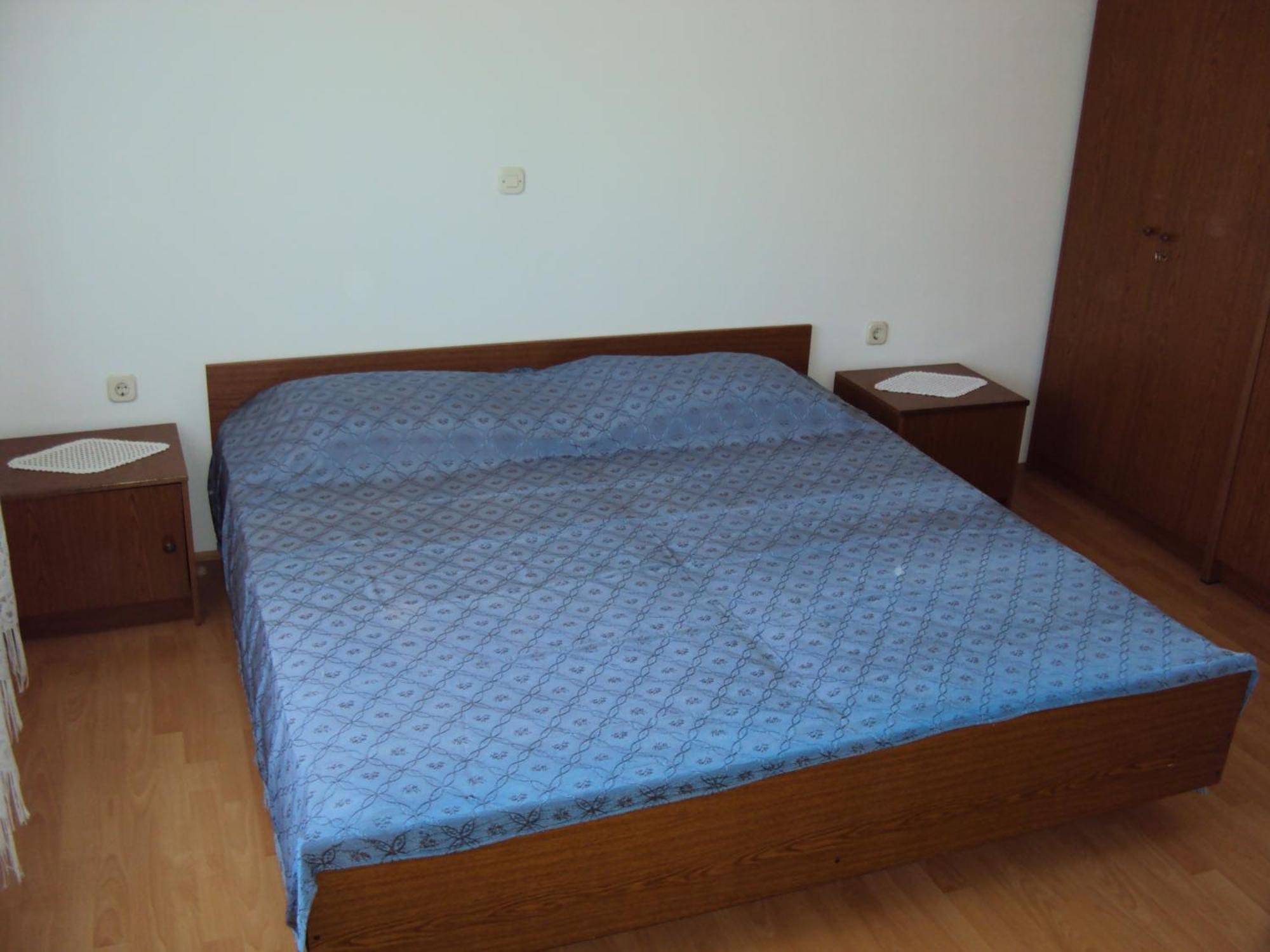 Apartments Beg Раб Екстер'єр фото